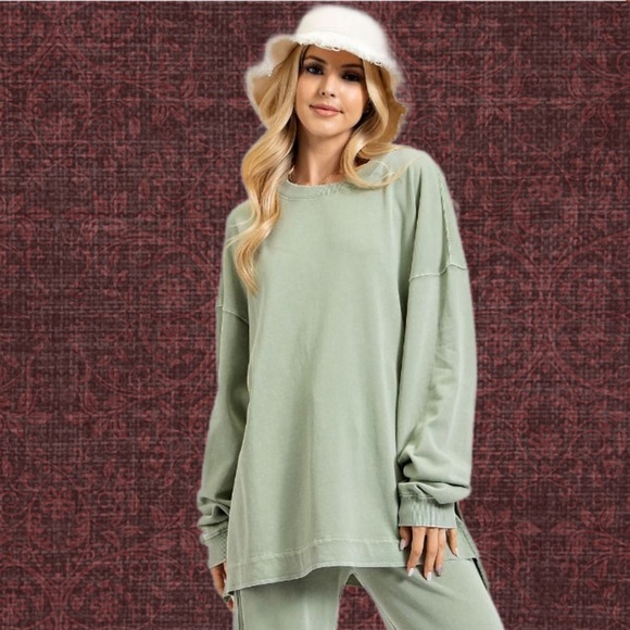 EASEL "So Comfy" Mineral Washed Tunic Top in Sage Statement Side Slits Crew Neck - Picture 12 of 14